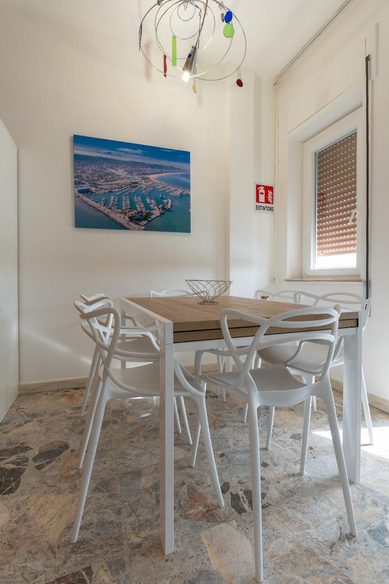 "Casa Incantevole" Fronte Mare Pescara - Appartamento Via Buozzi 외부 사진